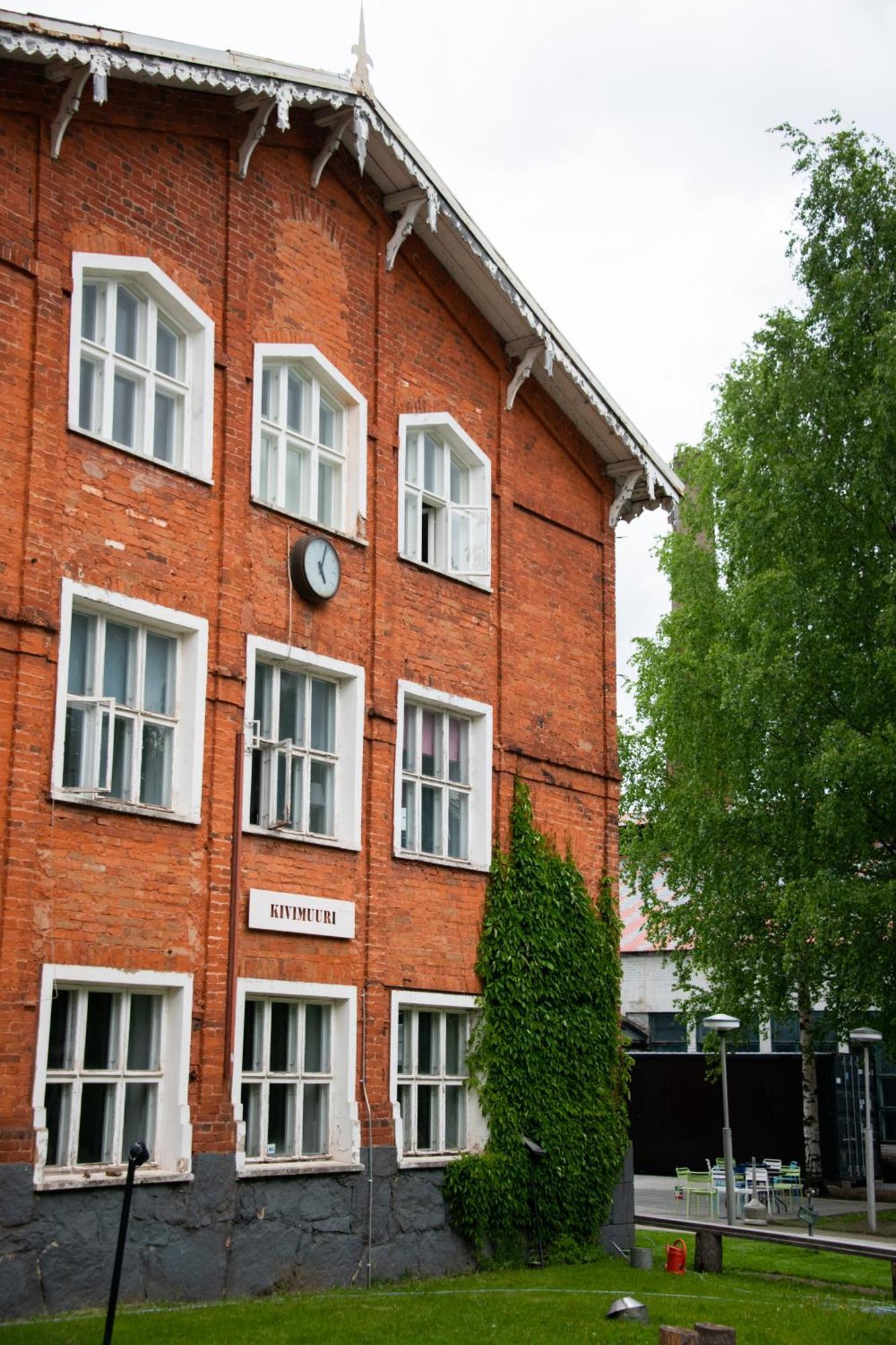 Nuutajaerven Kylaehotelli 1793 Nuutajarvi Exterior foto